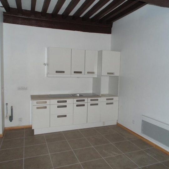  PROST immobilier : Appartement | CHALAMONT (01320) | 68 m2 | 555 € 
