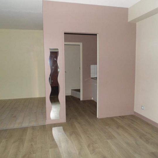  PROST immobilier : Local / Bureau | CHALAMONT (01320) | 50 m2 | 400 € 