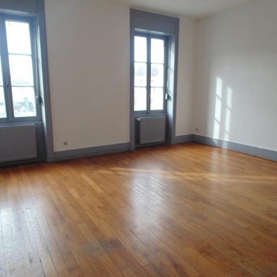  PROST immobilier : Appartement | VONNAS (01540) | 41 m2 | 420 € 