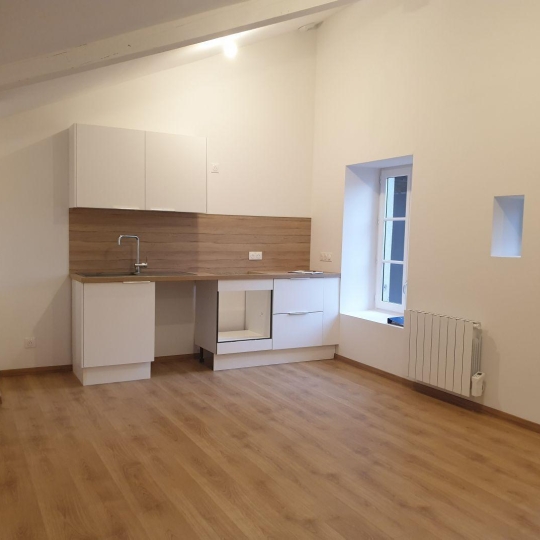  PROST immobilier : Appartement | VONNAS (01540) | 68 m2 | 650 € 