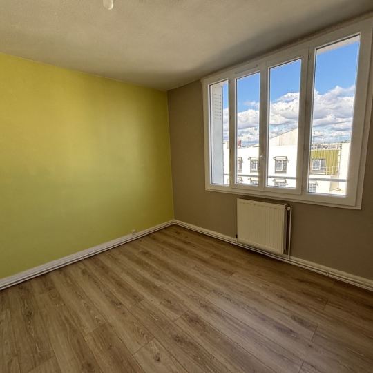  PROST immobilier : Appartement | VILLEFRANCHE-SUR-SAONE (69400) | 57 m2 | 555 € 