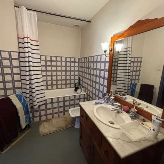  PROST immobilier : Appartement | NEUVILLE-LES-DAMES (01400) | 100 m2 | 580 € 