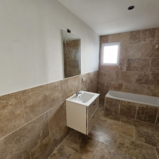  PROST immobilier : Maison / Villa | PONT-DE-VAUX (01190) | 113 m2 | 750 € 