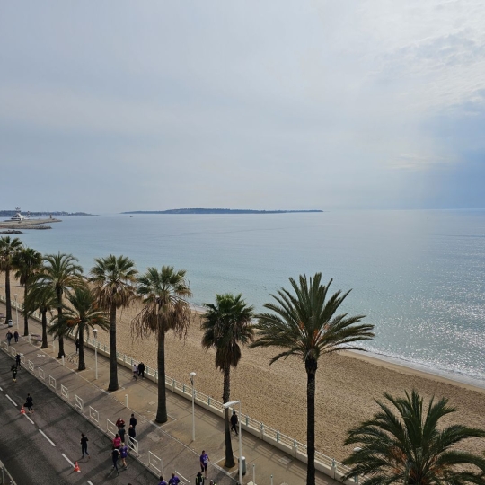  PROST immobilier : Appartement | CANNES (06400) | 69 m2 | 2 130 € 