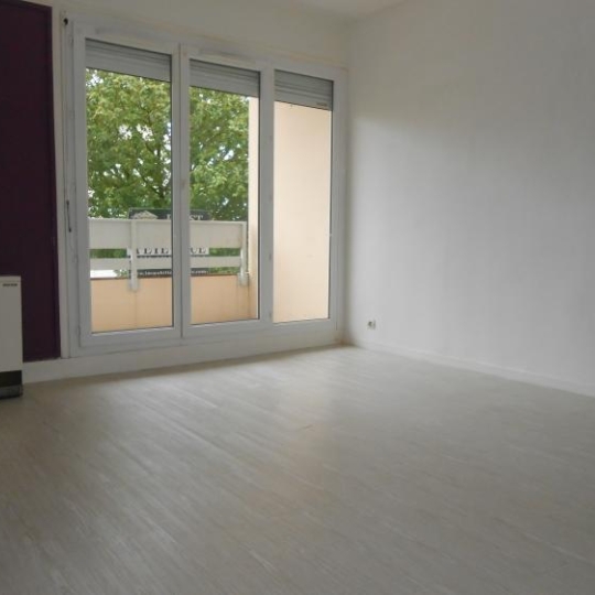  PROST immobilier : Appartement | CHALAMONT (01320) | 46 m2 | 540 € 