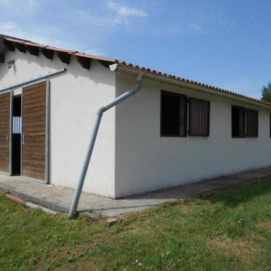  PROST immobilier : Ground | DOMPIERRE-SUR-VEYLE (01240) | 123 m2 | 135 000 € 