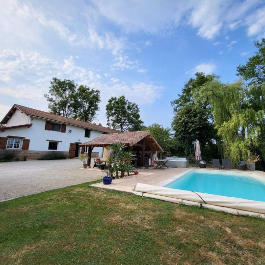  PROST immobilier : Maison / Villa | BOURG-EN-BRESSE (01000) | 209 m2 | 579 000 € 
