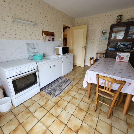  PROST immobilier : Maison / Villa | PERONNAS (01960) | 167 m2 | 240 000 € 