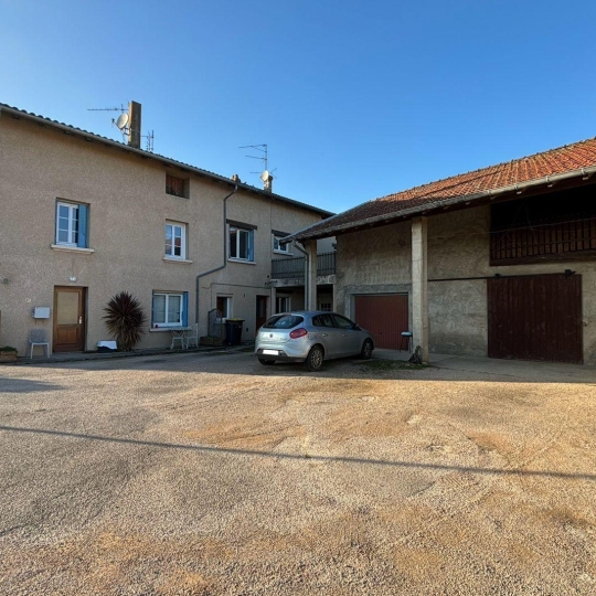  PROST immobilier : Immeuble | CHATILLON-SUR-CHALARONNE (01400) | 295 m2 | 260 000 € 