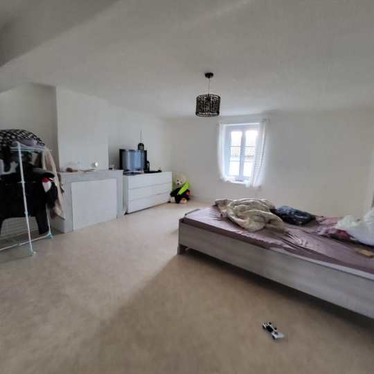  PROST immobilier : Immeuble | CHATILLON-SUR-CHALARONNE (01400) | 295 m2 | 260 000 € 
