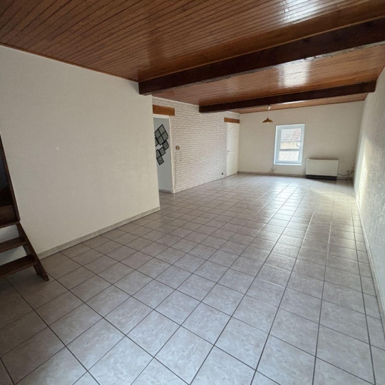  PROST immobilier : Immeuble | CHATILLON-SUR-CHALARONNE (01400) | 295 m2 | 260 000 € 