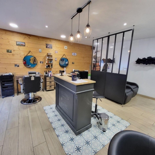 PROST immobilier : Local / Bureau | CHATILLON-SUR-CHALARONNE (01400) | 30 m2 | 15 000 € 