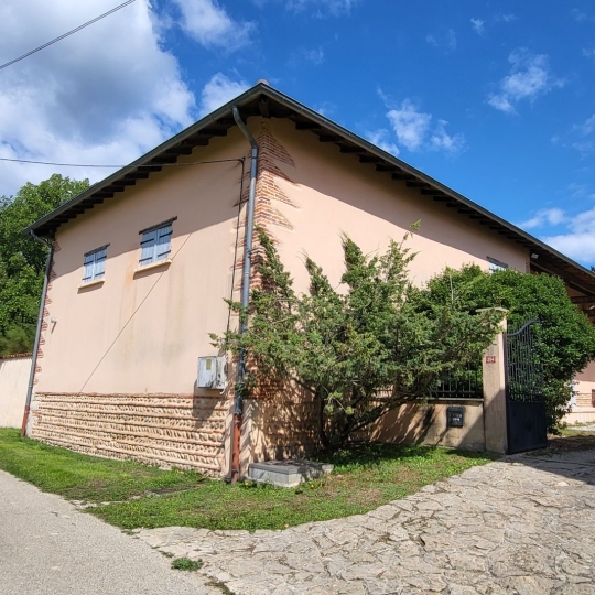  PROST immobilier : Maison / Villa | CHALAMONT (01320) | 195 m2 | 449 000 € 