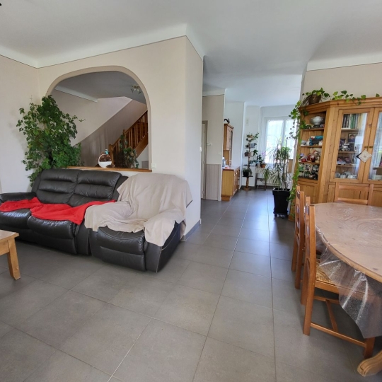  PROST immobilier : Maison / Villa | CHALAMONT (01320) | 176 m2 | 375 000 € 