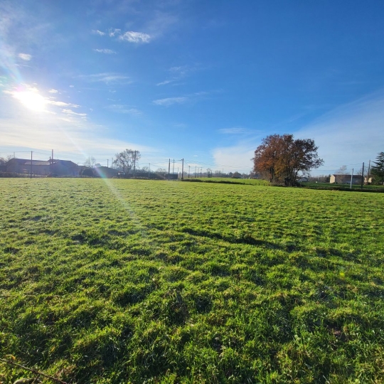 PROST immobilier : Ground | PONT-DE-VAUX (01190) | 1.00m2 | 89 000 € 
