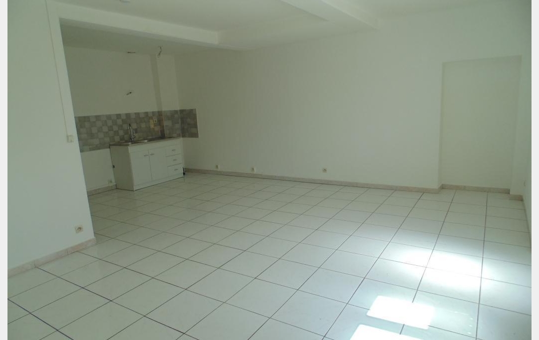 PROST immobilier : Apartment | SAINT-PAUL-DE-VARAX (01240) | 48 m2 | 400 € 