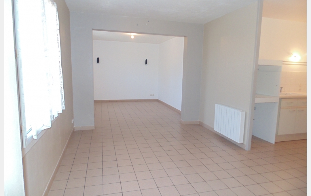PROST immobilier : Appartement | CHALAMONT (01320) | 80 m2 | 740 € 