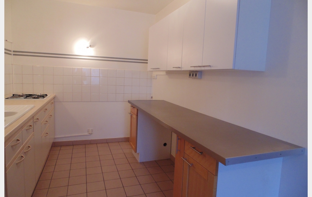 PROST immobilier : Appartement | CHALAMONT (01320) | 80 m2 | 740 € 