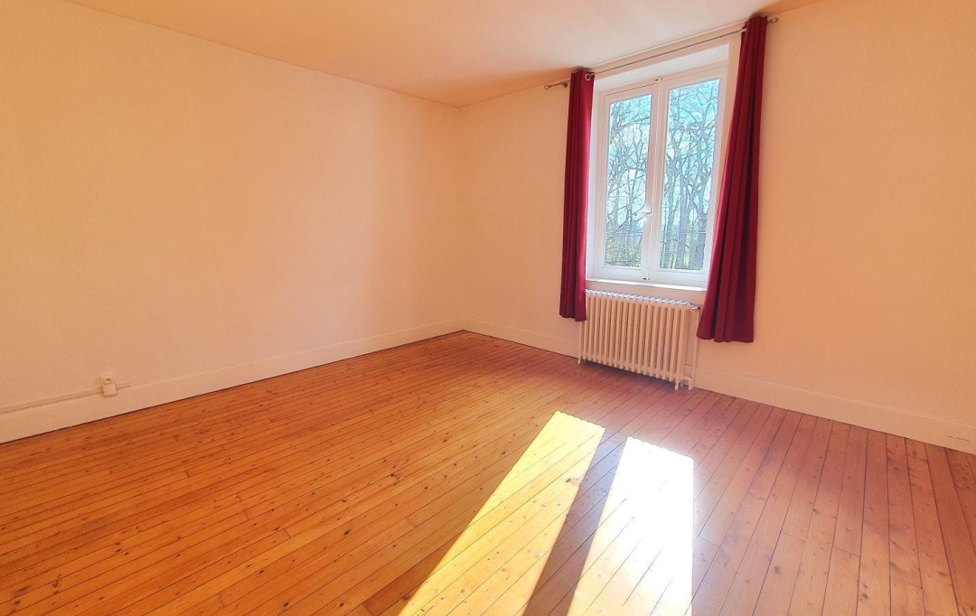 PROST immobilier : Maison / Villa | VILLARS-LES-DOMBES (01330) | 126 m2 | 1 070 € 