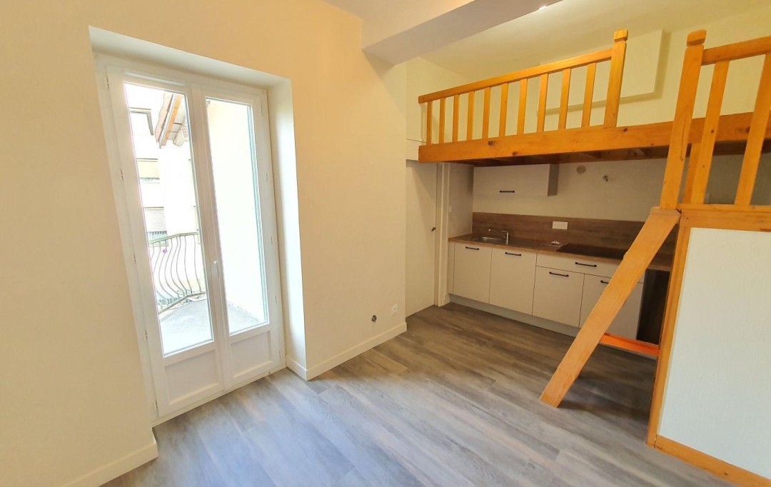 PROST immobilier : Apartment | BOURG-EN-BRESSE (01000) | 17 m2 | 350 € 