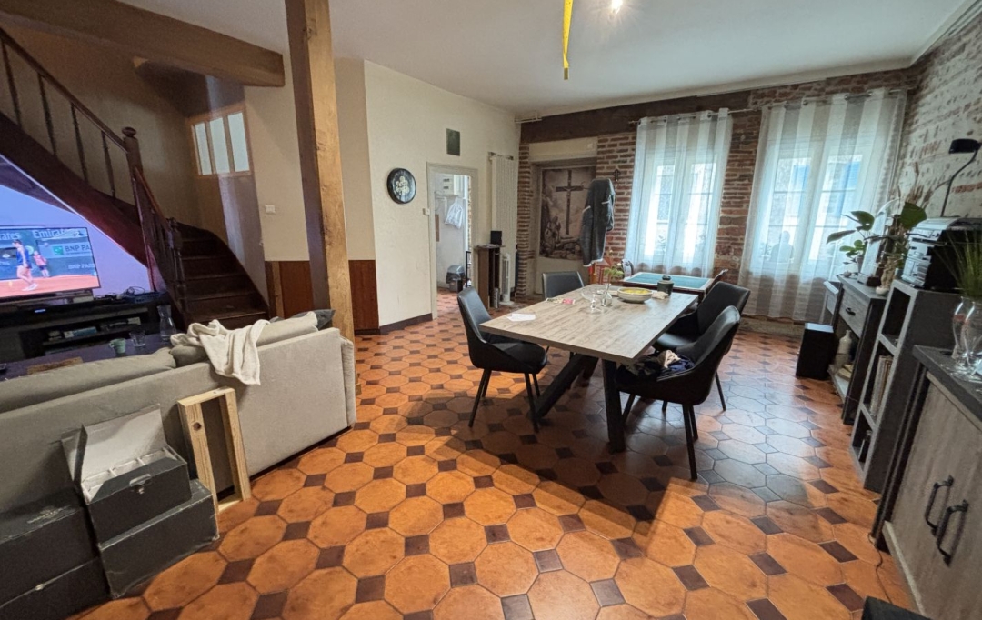 PROST immobilier : Appartement | NEUVILLE-LES-DAMES (01400) | 100 m2 | 580 € 