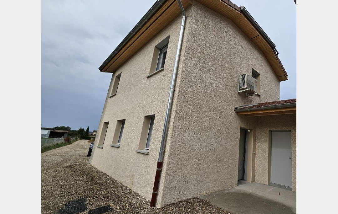 PROST immobilier : House | SAINT-JEAN-LE-VIEUX (01640) | 88 m2 | 1 050 € 