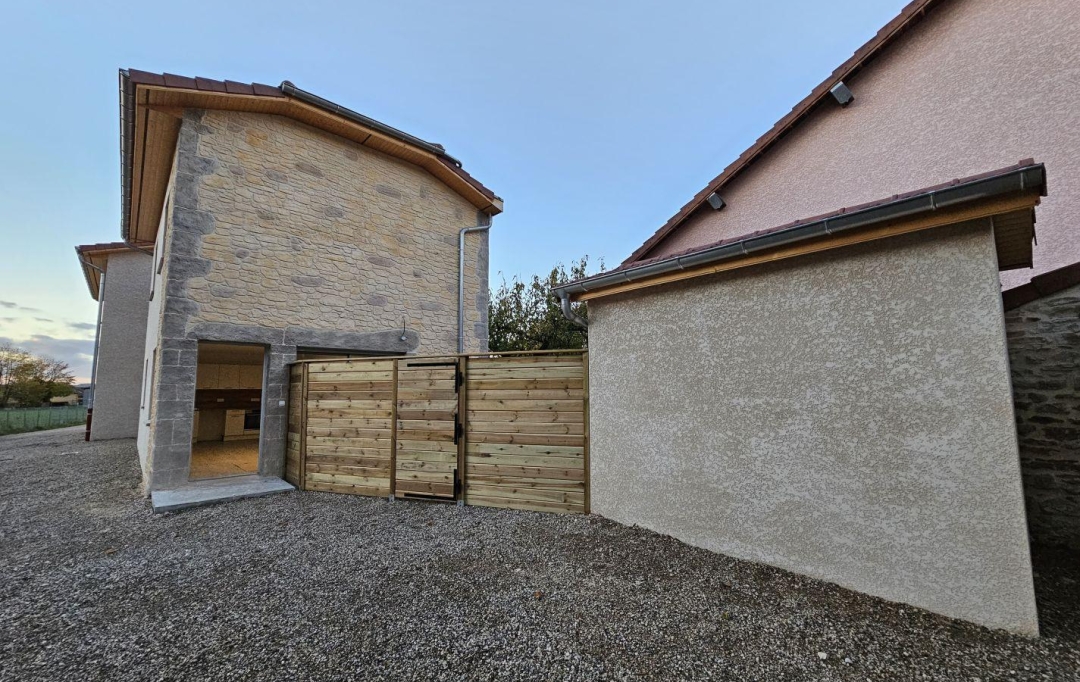 PROST immobilier : Maison / Villa | SAINT-JEAN-LE-VIEUX (01640) | 63 m2 | 850 € 