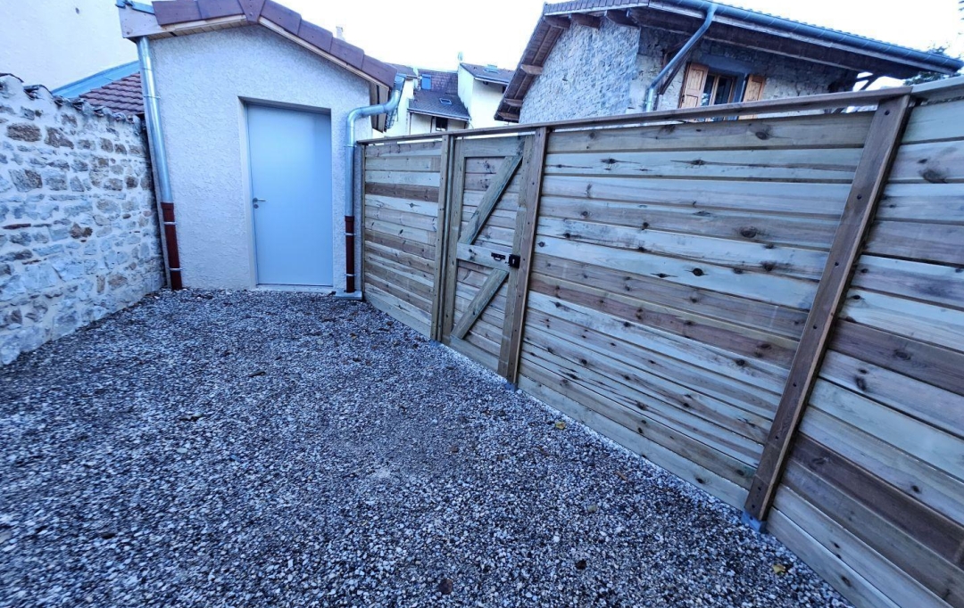 PROST immobilier : Maison / Villa | SAINT-JEAN-LE-VIEUX (01640) | 63 m2 | 850 € 