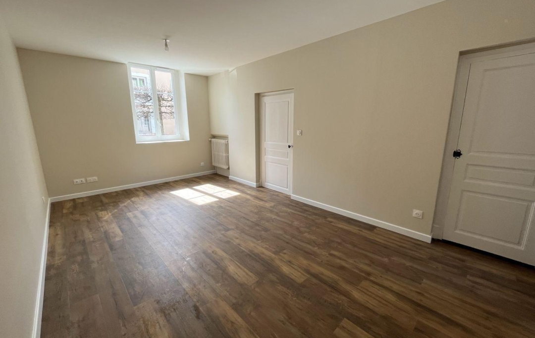 PROST immobilier : Appartement | BOURG-EN-BRESSE (01000) | 47 m2 | 680 € 