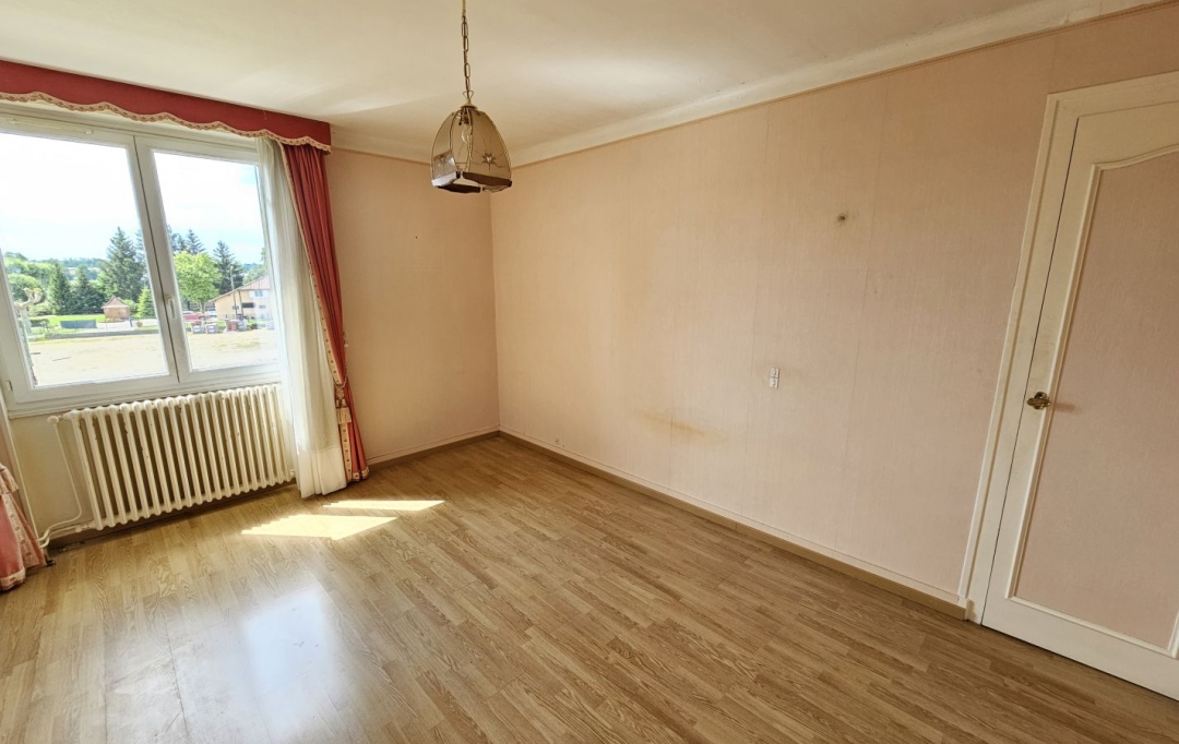 PROST immobilier : Appartement | MEZERIAT (01660) | 66 m2 | 507 € 