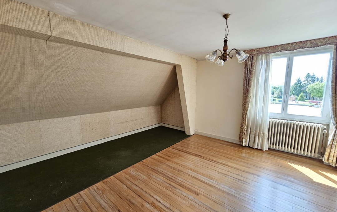 PROST immobilier : Appartement | MEZERIAT (01660) | 66 m2 | 507 € 