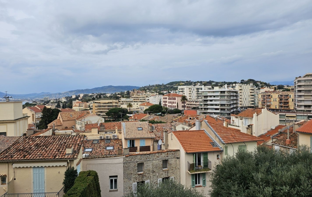 PROST immobilier : Appartement | CANNES (06400) | 69 m2 | 2 130 € 
