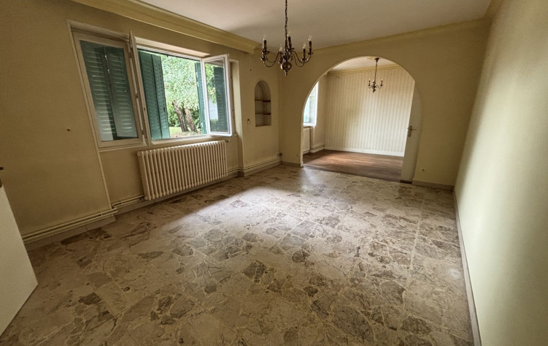 PROST immobilier : Maison / Villa | MANZIAT (01570) | 132 m2 | 880 € 