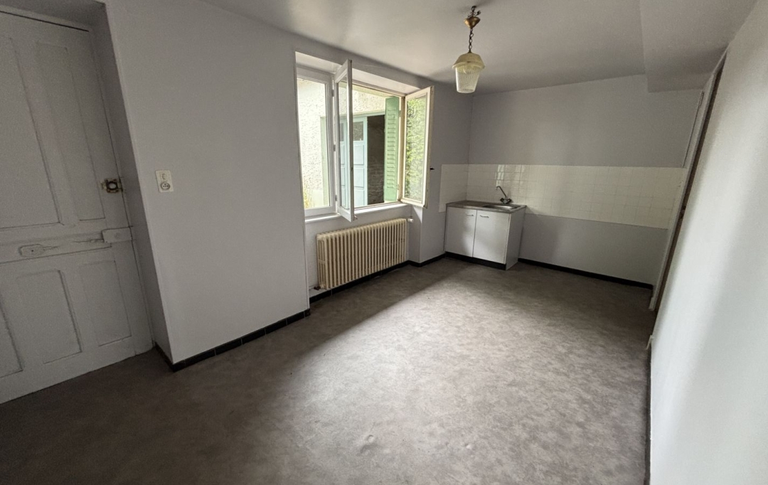 PROST immobilier : Maison / Villa | MANZIAT (01570) | 132 m2 | 880 € 