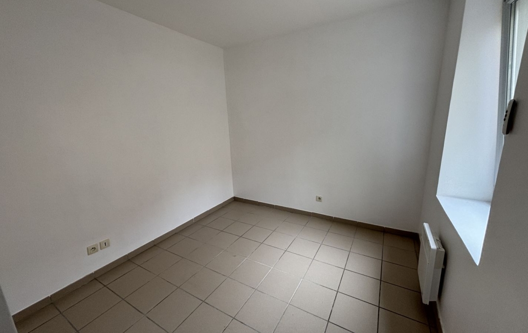 PROST immobilier : Apartment | PONT-DE-VAUX (01190) | 39 m2 | 450 € 