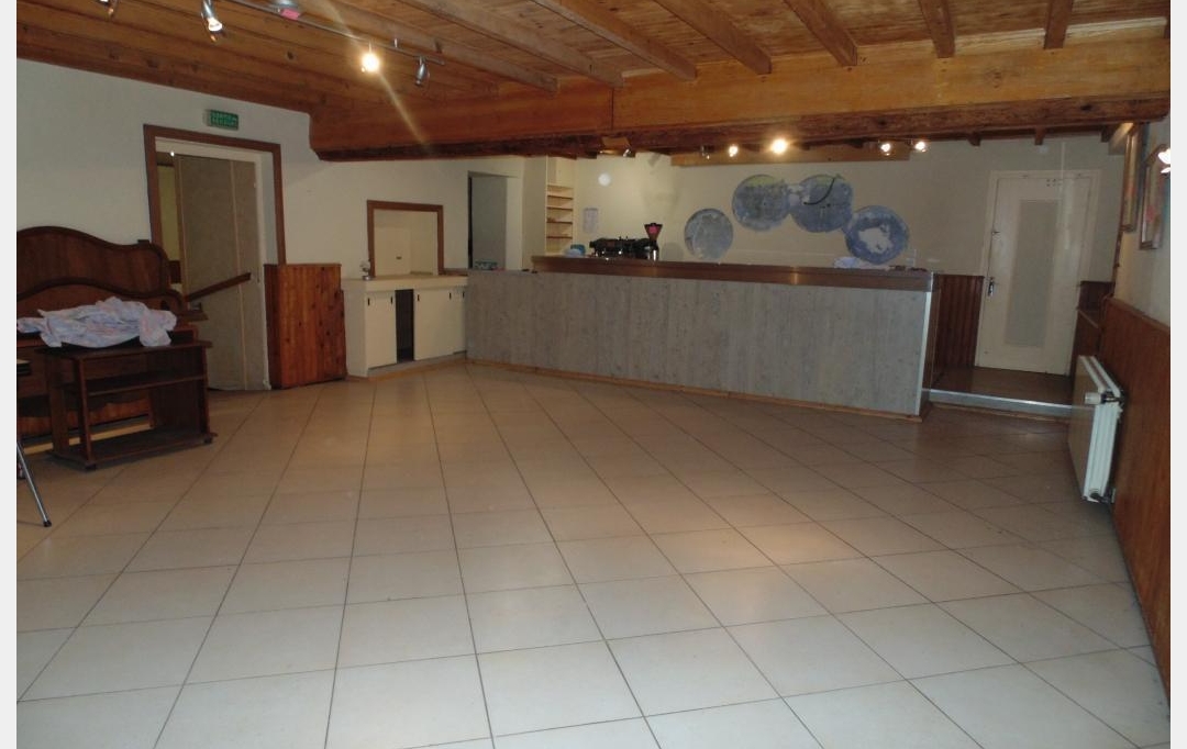 PROST immobilier : Maison / Villa | CHALAMONT (01320) | 420 m2 | 220 000 € 