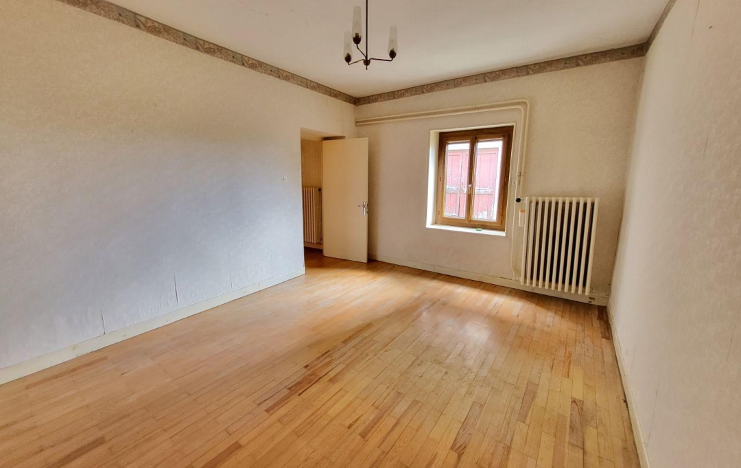 PROST immobilier : Maison / Villa | CHALAMONT (01320) | 75 m2 | 157 500 € 