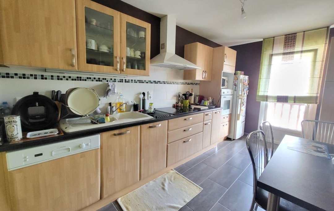 PROST immobilier : Appartement | CHALAMONT (01320) | 135 m2 | 200 000 € 