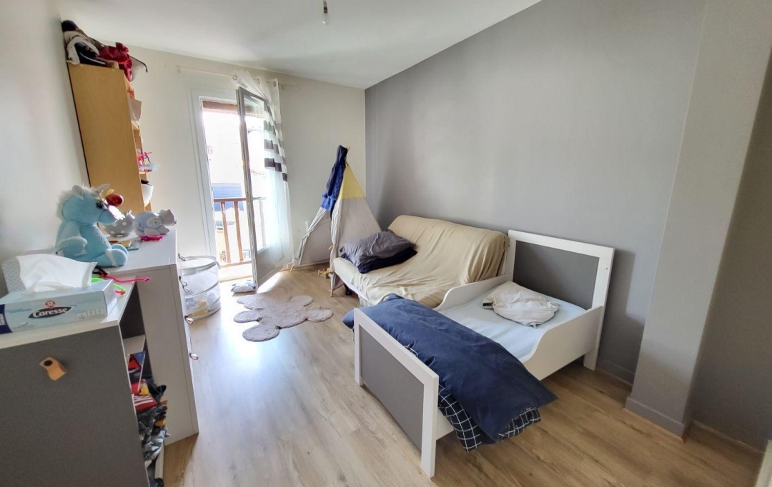 PROST immobilier : Appartement | CHALAMONT (01320) | 135 m2 | 200 000 € 