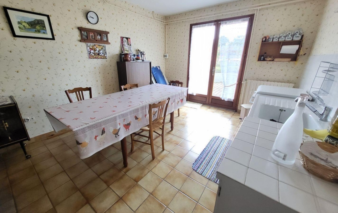 PROST immobilier : Maison / Villa | PERONNAS (01960) | 167 m2 | 240 000 € 