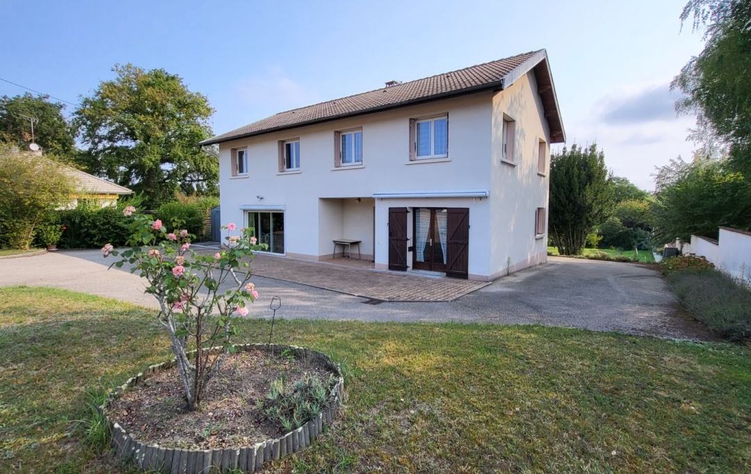PROST immobilier : Maison / Villa | PERONNAS (01960) | 167 m2 | 240 000 € 