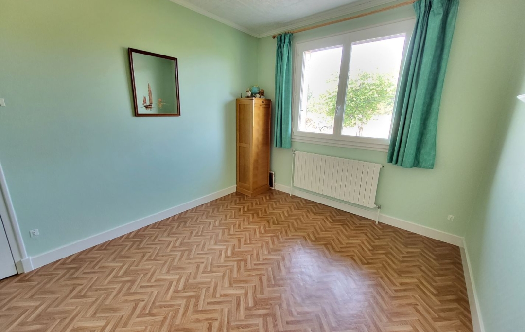 PROST immobilier : Maison / Villa | PERONNAS (01960) | 167 m2 | 240 000 € 