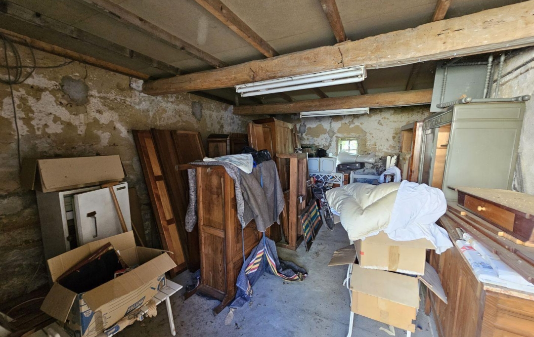 PROST immobilier : Autres | VILLARS-LES-DOMBES (01330) | 85 m2 | 129 000 € 