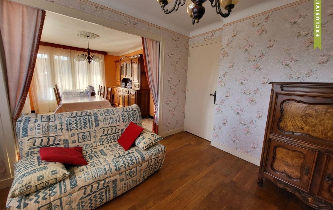 PROST immobilier : Maison / Villa | PERONNAS (01960) | 104 m2 | 220 000 € 