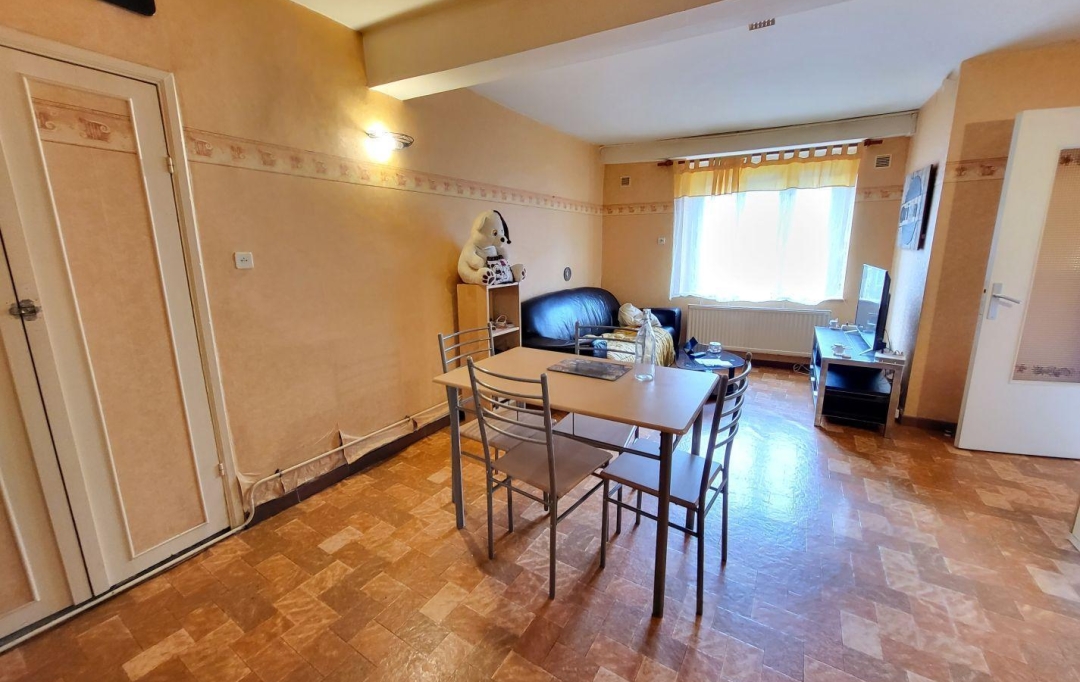 PROST immobilier : Immeuble | CHATILLON-SUR-CHALARONNE (01400) | 295 m2 | 260 000 € 
