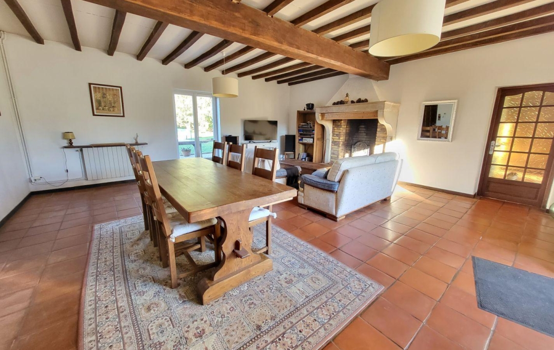 PROST immobilier : Maison / Villa | CHALAMONT (01320) | 195 m2 | 449 000 € 