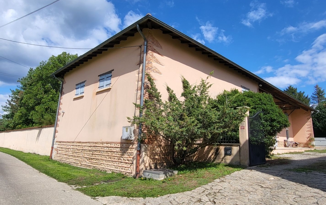 PROST immobilier : Maison / Villa | CHALAMONT (01320) | 195 m2 | 449 000 € 