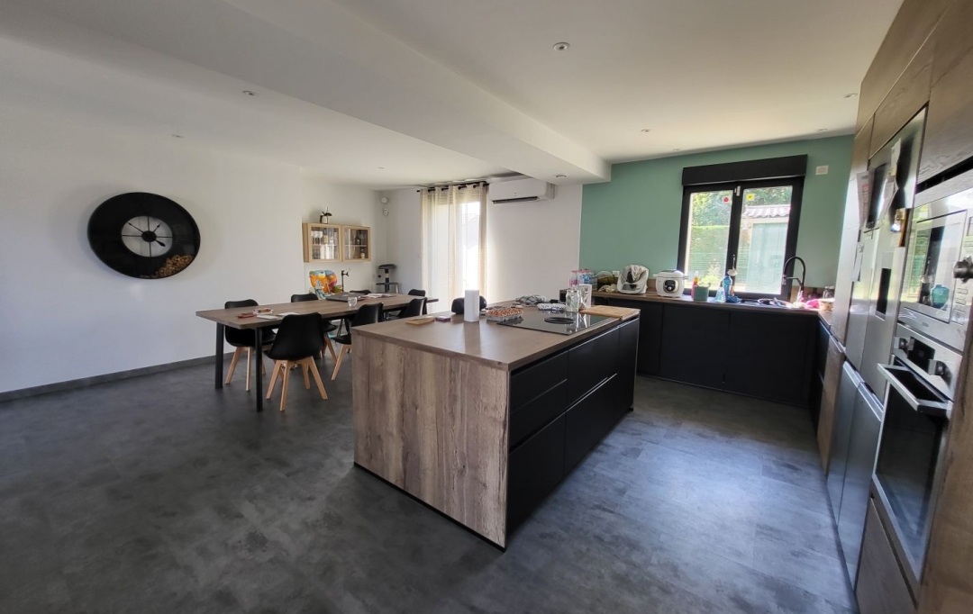 PROST immobilier : Maison / Villa | SAINT-CYR-SUR-MENTHON (01380) | 188 m2 | 349 000 € 