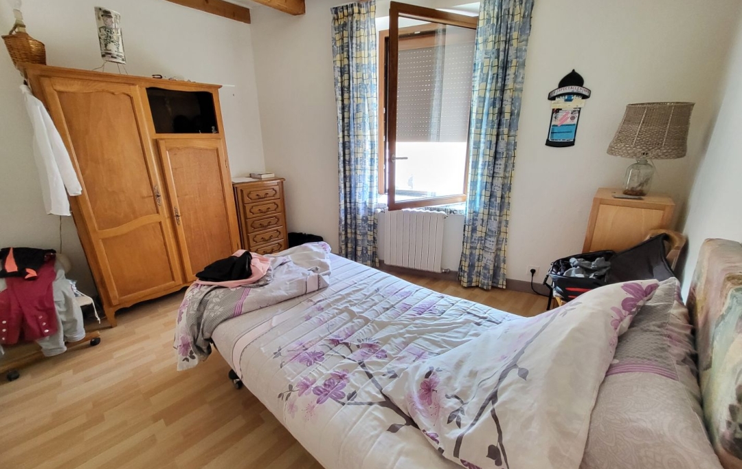 PROST immobilier : Maison / Villa | SAINT-PAUL-DE-VARAX (01240) | 171 m2 | 270 000 € 