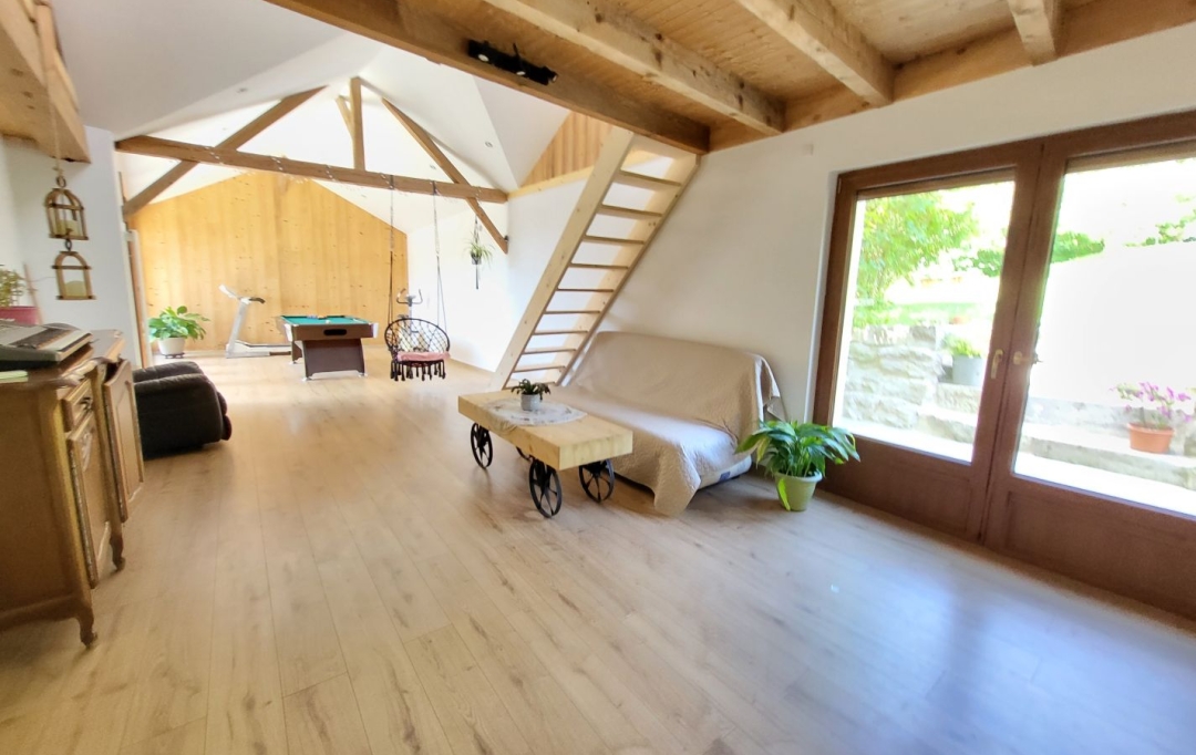PROST immobilier : Maison / Villa | MONTALIEU-VERCIEU (38390) | 333 m2 | 356 000 € 